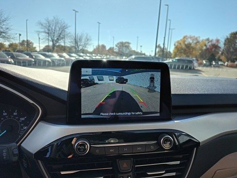 Used 2022 Ford Escape SEL image 23