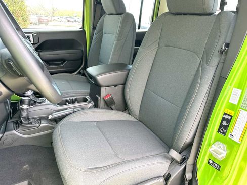 New 2026 Jeep Gladiator Sport image 17