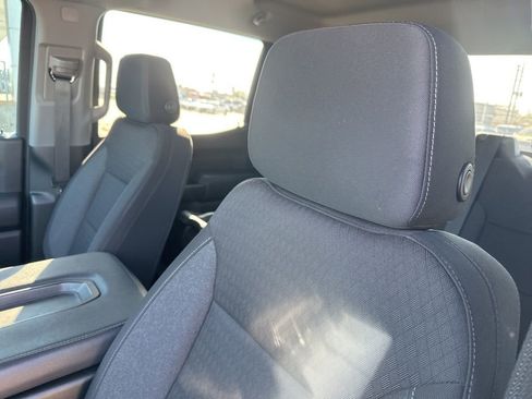 Used 2023 Chevrolet Silverado 1500 Custom Trail Boss AWD/4WD image 3