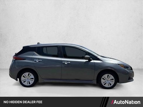 Used 2023 Nissan Leaf S FWD image 1
