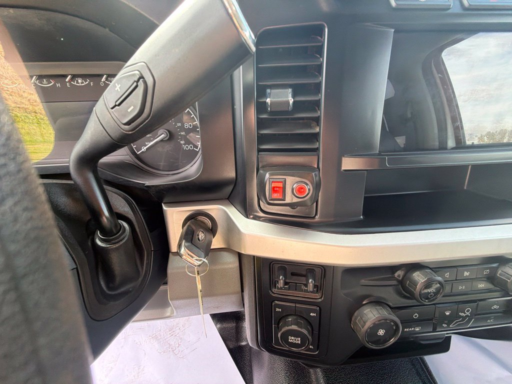 Used 2024 Ford F550 4x4 Crew Cab Super Duty image 29