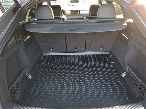 Used 2023 Audi SQ5 Premium Plus w/ Premium Plus Package image 29