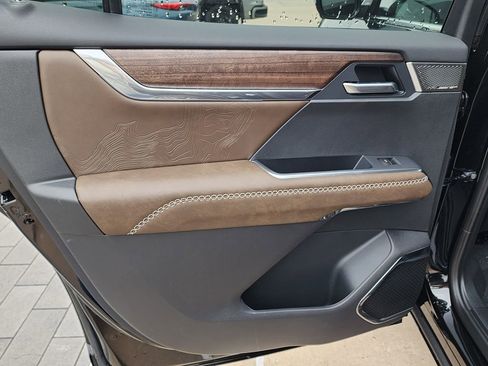 New 2026 GMC Acadia Denali Ultimate AWD/4WD image 47