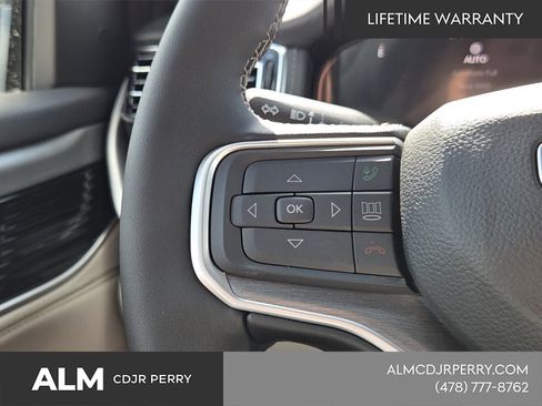New 2026 Jeep Grand Wagoneer Limited AWD/4WD image 27