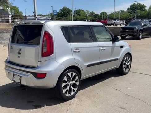 Used 2012 Kia Soul ! FWD image 8