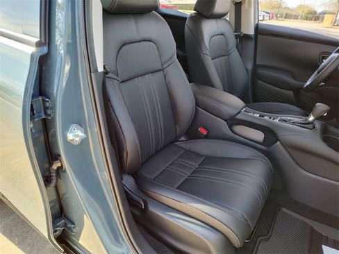 New 2026 Honda HR-V EX-L image 12