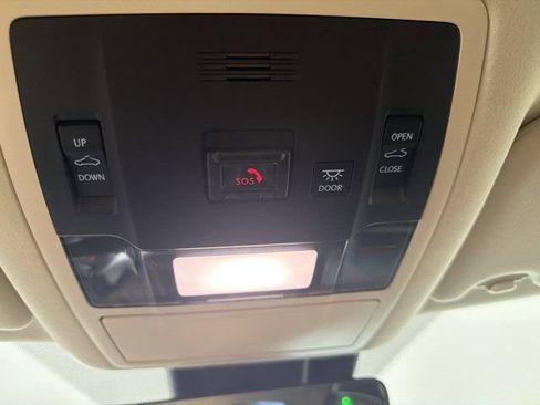 Used 2021 Lexus RX 450h AWD w/ Premium Package image 23