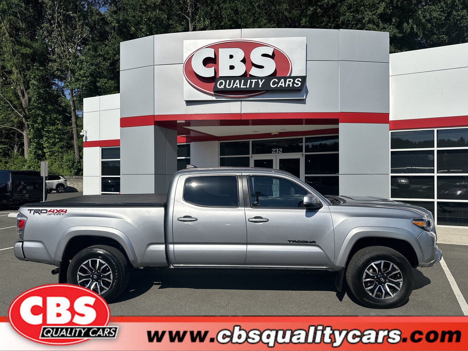 Used 2021 Toyota Tacoma TRD Sport AWD/4WD image 1
