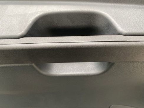 Certified 2025 Subaru Outback 2.5i image 8