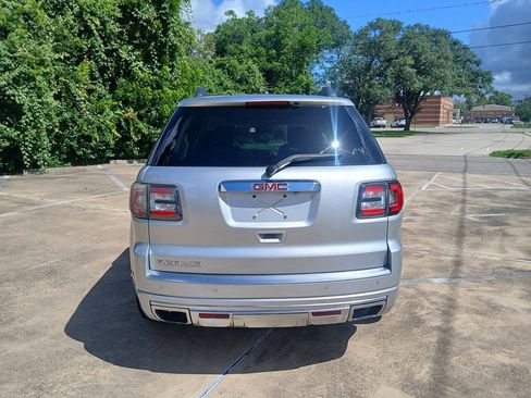 Used 2015 GMC Acadia Denali FWD image 12