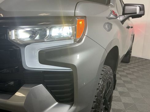 Used 2024 Chevrolet Silverado 1500 LT Trail Boss w/ Convenience Package II image 8