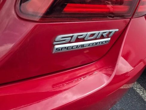 Used 2017 Honda Accord Sport Special Edition image 10
