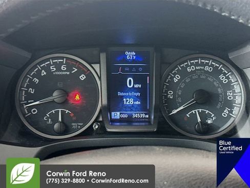 Used 2021 Toyota Tacoma TRD Sport image 15