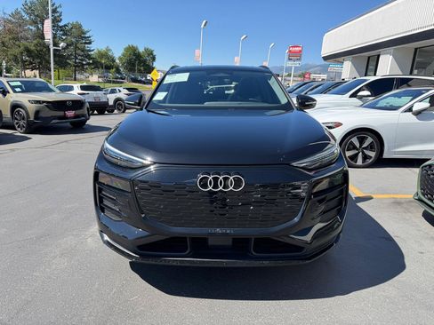 Used 2025 Audi Q6 e-tron Premium Plus w/ Premium Plus AWD/4WD image 11