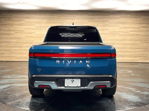 Used 2025 Rivian R1T Adventure AWD/4WD image 14