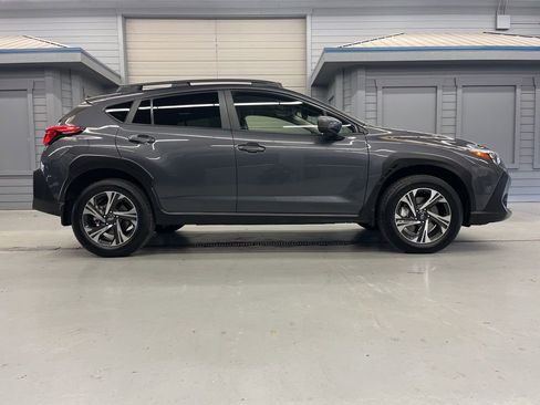 Certified 2024 Subaru Crosstrek 2.0i Premium image 8