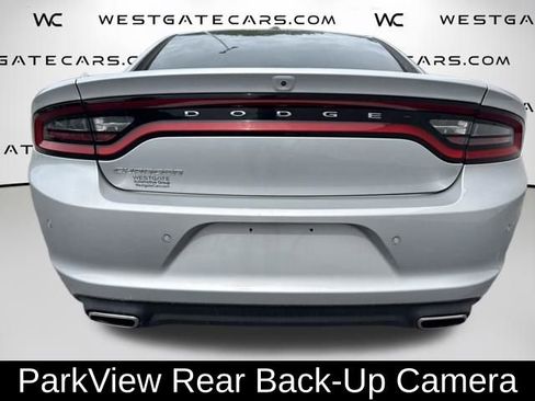 Used 2022 Dodge Charger SXT RWD image 10