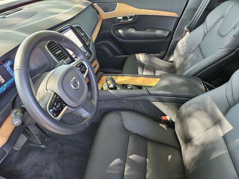 New 2025 Volvo XC90 B6 Plus w/ Protection Package Premier AWD/4WD image 20