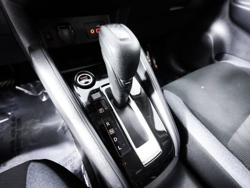 Used 2023 Nissan Versa SV FWD image 28