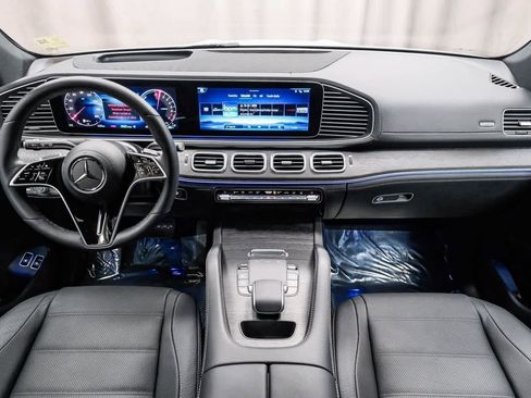 Used 2026 Mercedes-Benz GLE 450e 4MATIC image 13