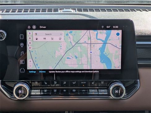 Used 2024 GMC Canyon AT4 w/ AT4 Premium Package image 18