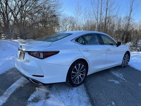 Used 2019 Lexus ES 350 w/ Premium Package image 5