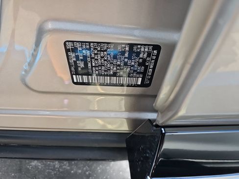 Used 2024 Nissan Rogue Platinum w/ Platinum Premium Package FWD image 33