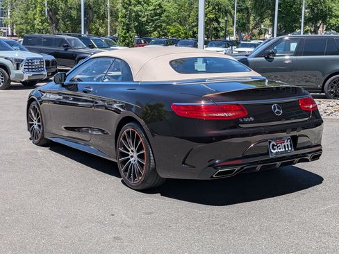 Used 2017 Mercedes-Benz S 550 Cabriolet image 5