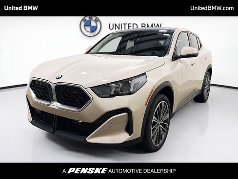 New 2026 BMW X2 xDrive28i w/ Technology Package AWD/4WD image 1