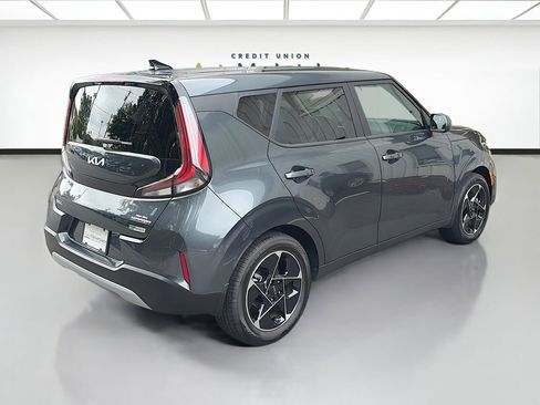 Used 2025 Kia Soul EX FWD image 7