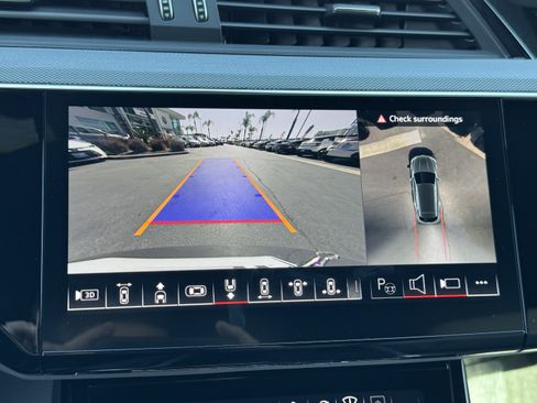 Used 2024 Audi Q8 e-tron Prestige w/ Prestige Package image 26