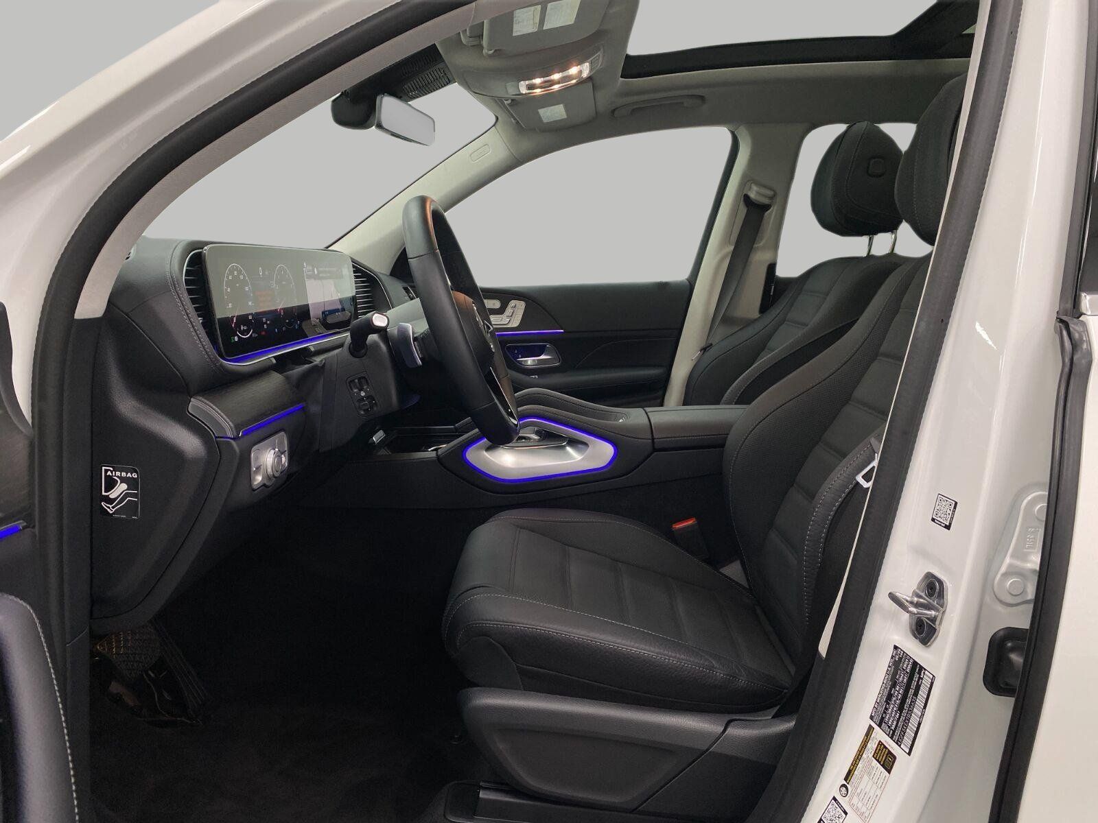 Certified 2026 Mercedes-Benz GLS 450 4MATIC image 33