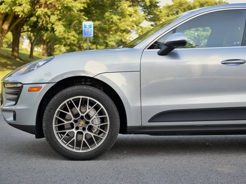 Used 2015 Porsche Macan S AWD/4WD image 24