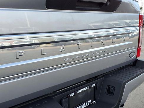 Used 2022 Ford F450 Platinum w/ Snow Plow Prep Package AWD/4WD image 9