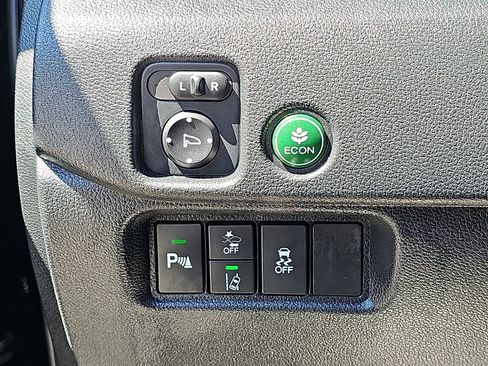 Used 2024 Honda Passport EX-L image 25