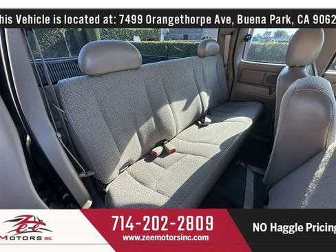 Used 2005 GMC Sierra 1500 W/T RWD image 22