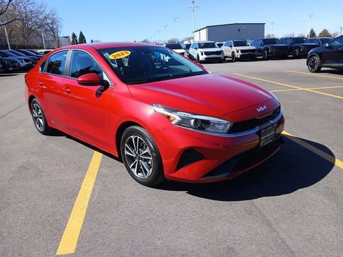 Certified 2023 Kia Forte LXS image 1