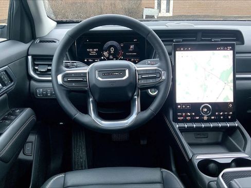 Used 2026 GMC Terrain Denali image 5