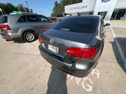 Used 2013 Volkswagen Jetta TDI FWD image 29