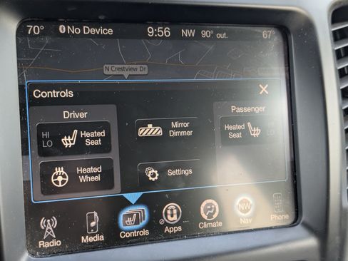 Used 2014 Jeep Cherokee Trailhawk w/ Comfort/Convenience Group AWD/4WD image 11