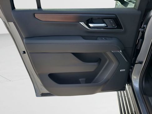 New 2026 GMC Yukon XL Denali w/ Sun & Power Step Package image 44