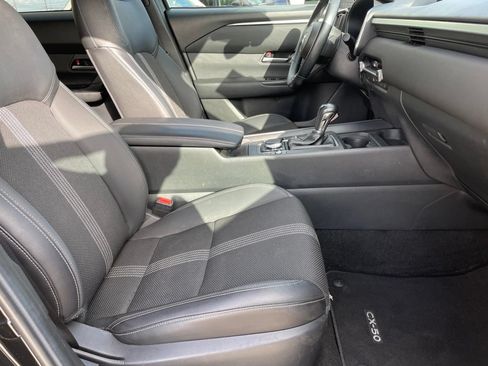 Used 2025 MAZDA CX-50 AWD 2.5 S w/ Preferred Package image 26