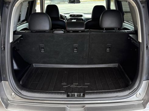 Used 2018 Kia Soul ! w/ Tech Package image 15