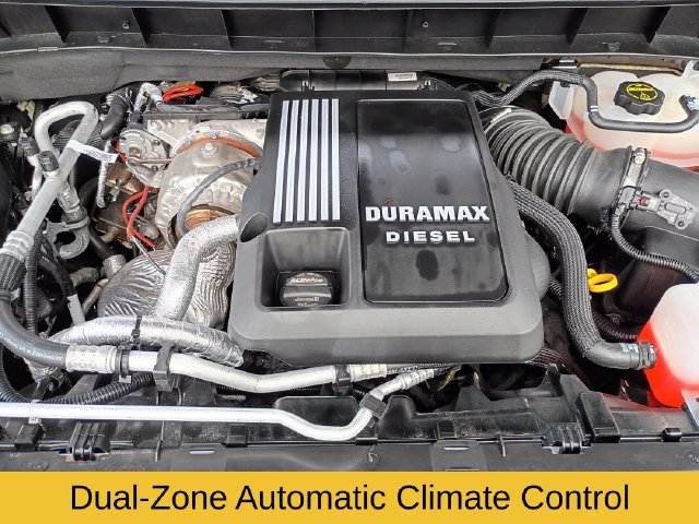 Used 2025 Chevrolet Silverado 1500 LT AWD/4WD image 21