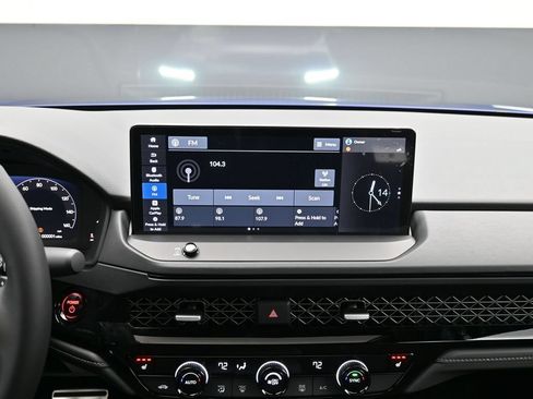 Used 2025 Honda Accord Sport image 29