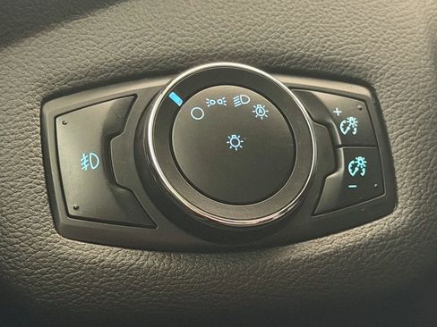 Used 2014 Ford Escape SE w/ Equipment Group 201A FWD image 32
