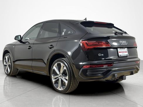 Used 2023 Audi Q5 2.0T Premium Plus w/ Premium Plus Package AWD/4WD image 3