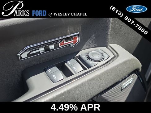 Used 2025 GMC Sierra 1500 AT4 w/ AT4 Premium Package AWD/4WD image 18