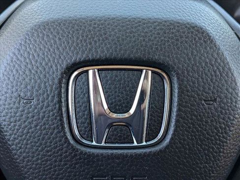 Used 2024 Honda CR-V LX image 27
