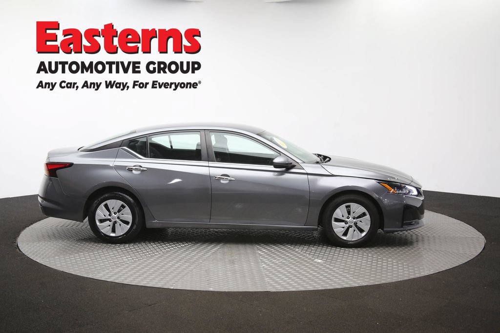 Used 2023 Nissan Altima 2.5 S FWD image 45